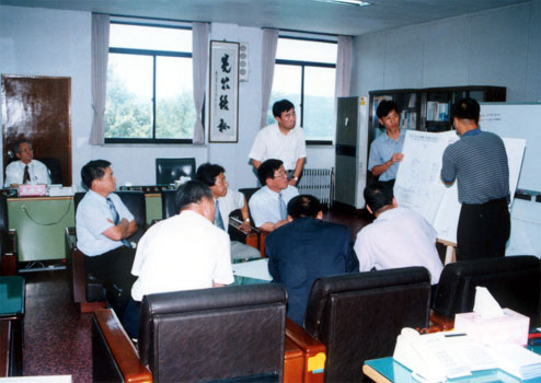 도시계획 단계별투자계획 보고장면-의원실(2002. 7. 24)