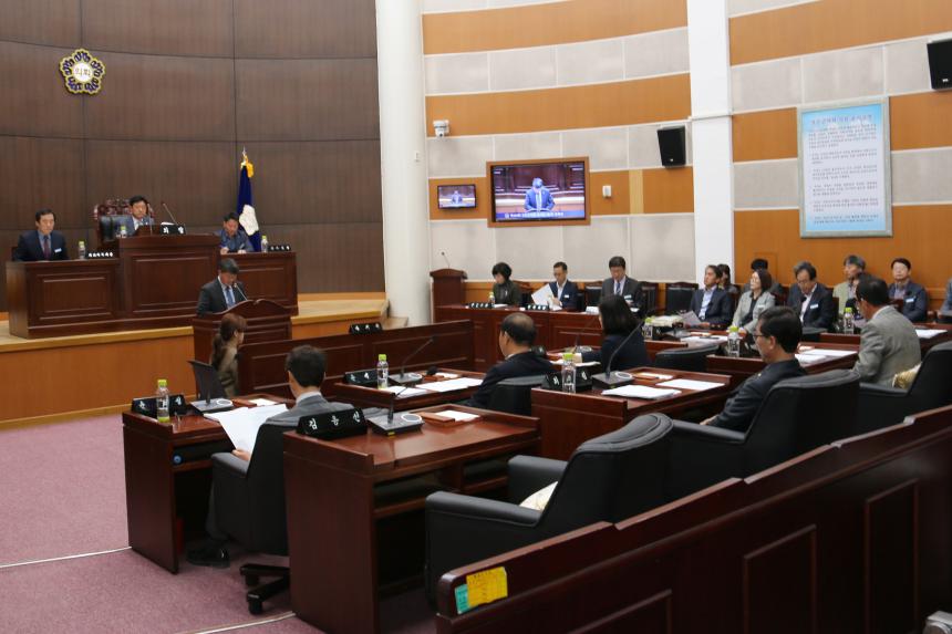 제328회 보은군의회 임시회 제2차 본회의