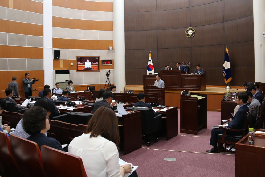제329회 보은군의회 임시회 제2차 본회의