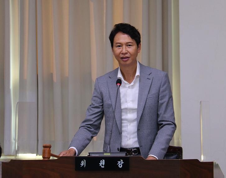 제374회 임시회 행정사무감사 특별위원회